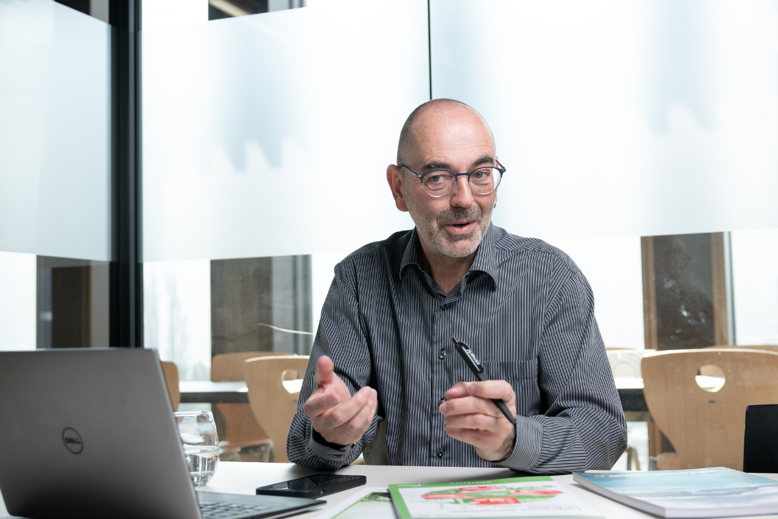 "Instead of strengthening aid to cleantechs, Switzerland is doing the opposite."